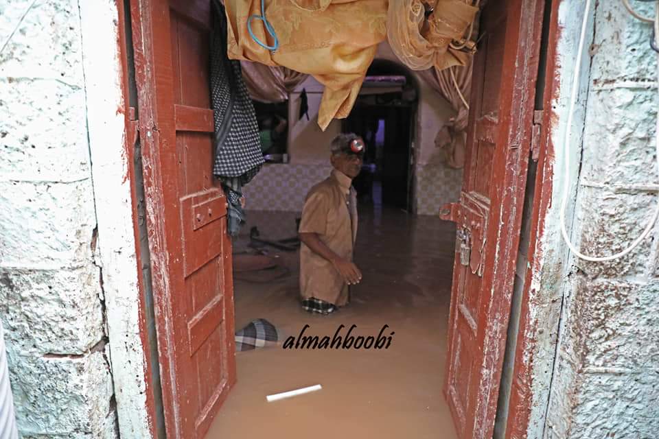 السيول تضرب عدن مجدداً والاهالي يستغيثون