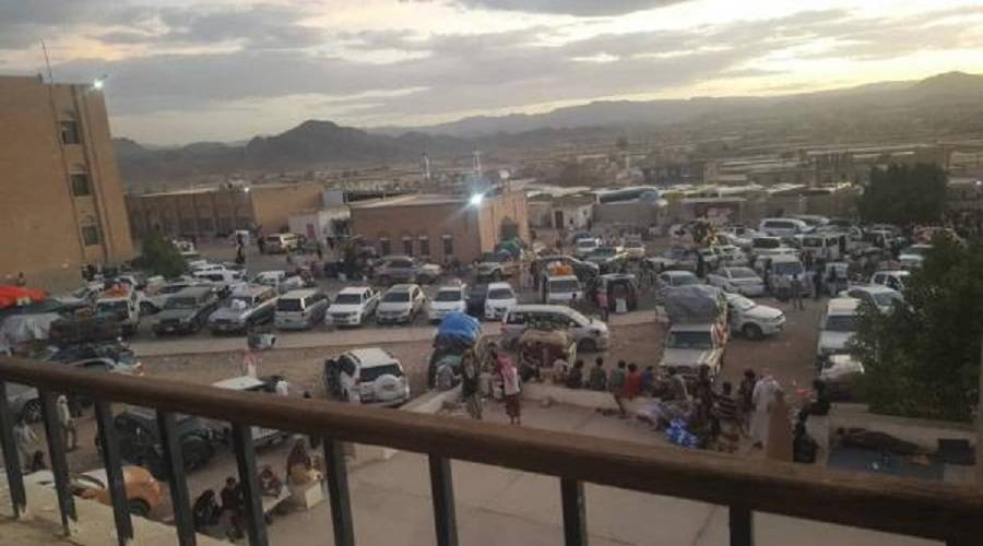 الحوثيون يهددون بمنع دخول المواطنين القادمين من مناطق الشرعية