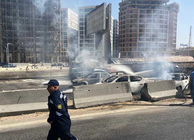 مصر:  احتراق 7 سيارات في حادث مروري واصابة 2 من المواطنين