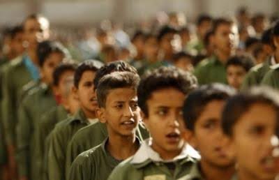 تقرير حقوقي يرصد إحصائية مروعة لانتهكات الحوثي بحق التعليم