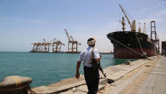 قناة: مليشيات الحوثي أفرجت عن السفن المخطوفة من البحر الاحمر