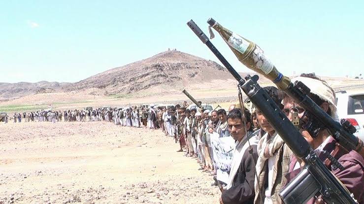 قبيلة يمنية تهدد الحوثيين