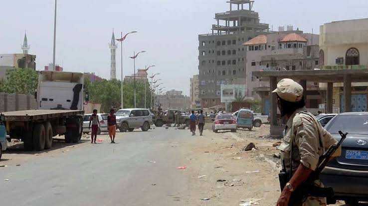 التحالف العربي يصدر قرارا بايقاف الدراجات النارية غير المرخصة في عدن