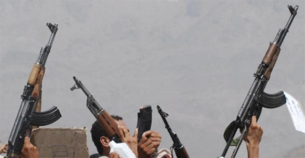 إصابة امرأة برصاص راجع أثناء احتفال الحوثيين بتشييع أحد قتلاهم في إب