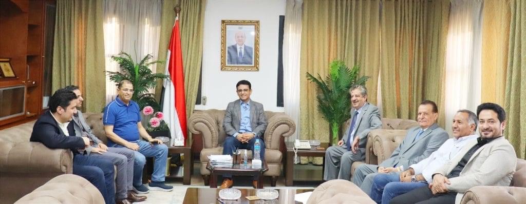 اجراء دور التسليم والاستلام في السفارة اليمنية بالقاهرة