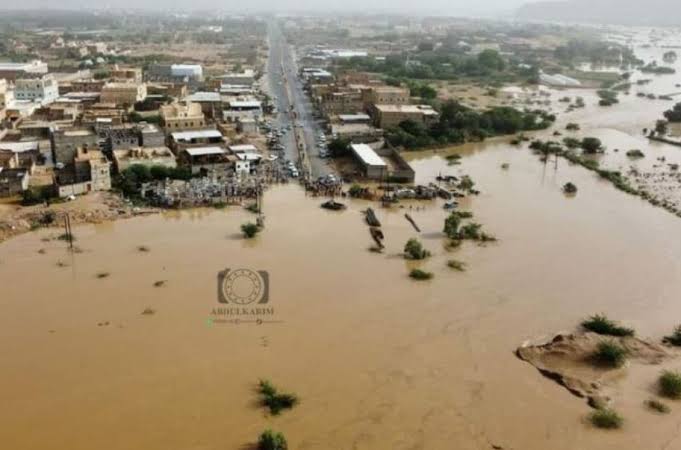 مصادر: ارتفاع الوفيات الناجمة عن السيول في شرق اليمن إلى 12